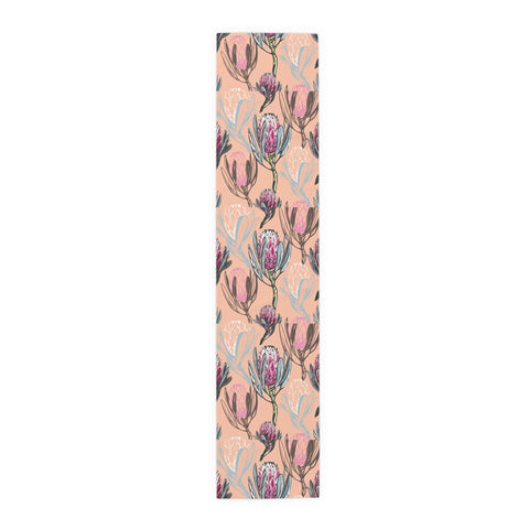 Table Runner (Cotton, Poly)South African Protea