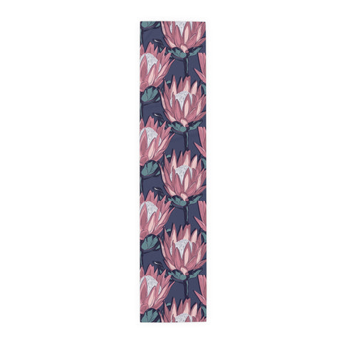 Table Runner (Cotton, Poly)South African Protea