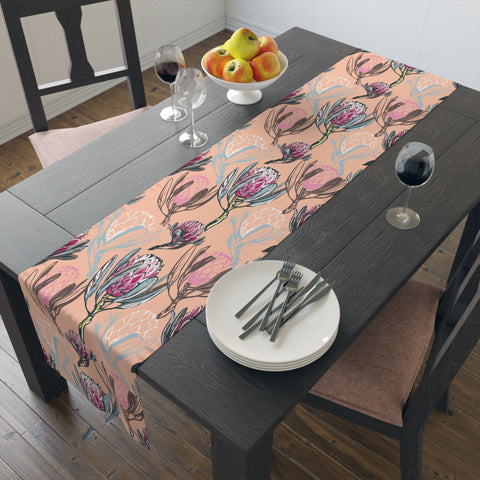 Table Runner (Cotton, Poly)South African Protea